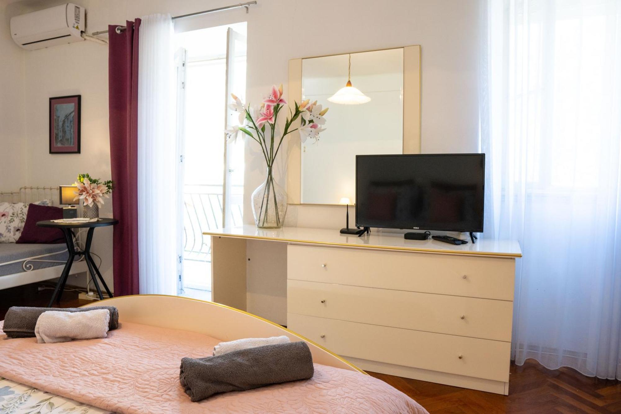 M&B Apartment كوتور المظهر الخارجي الصورة